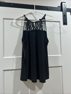 Buckle Black Strappy Macramé Halter Tank Top